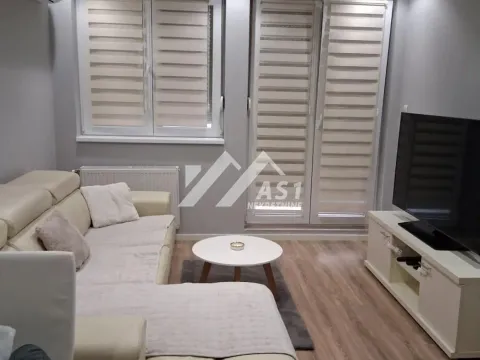 Stan in Bulevar Oslobodjenja