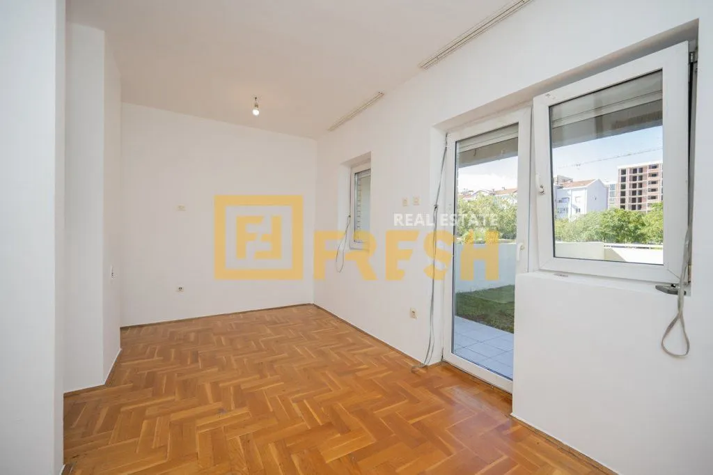 Sale, two bedroom apartment, 84m², Stari Aerodrom, Podgorica