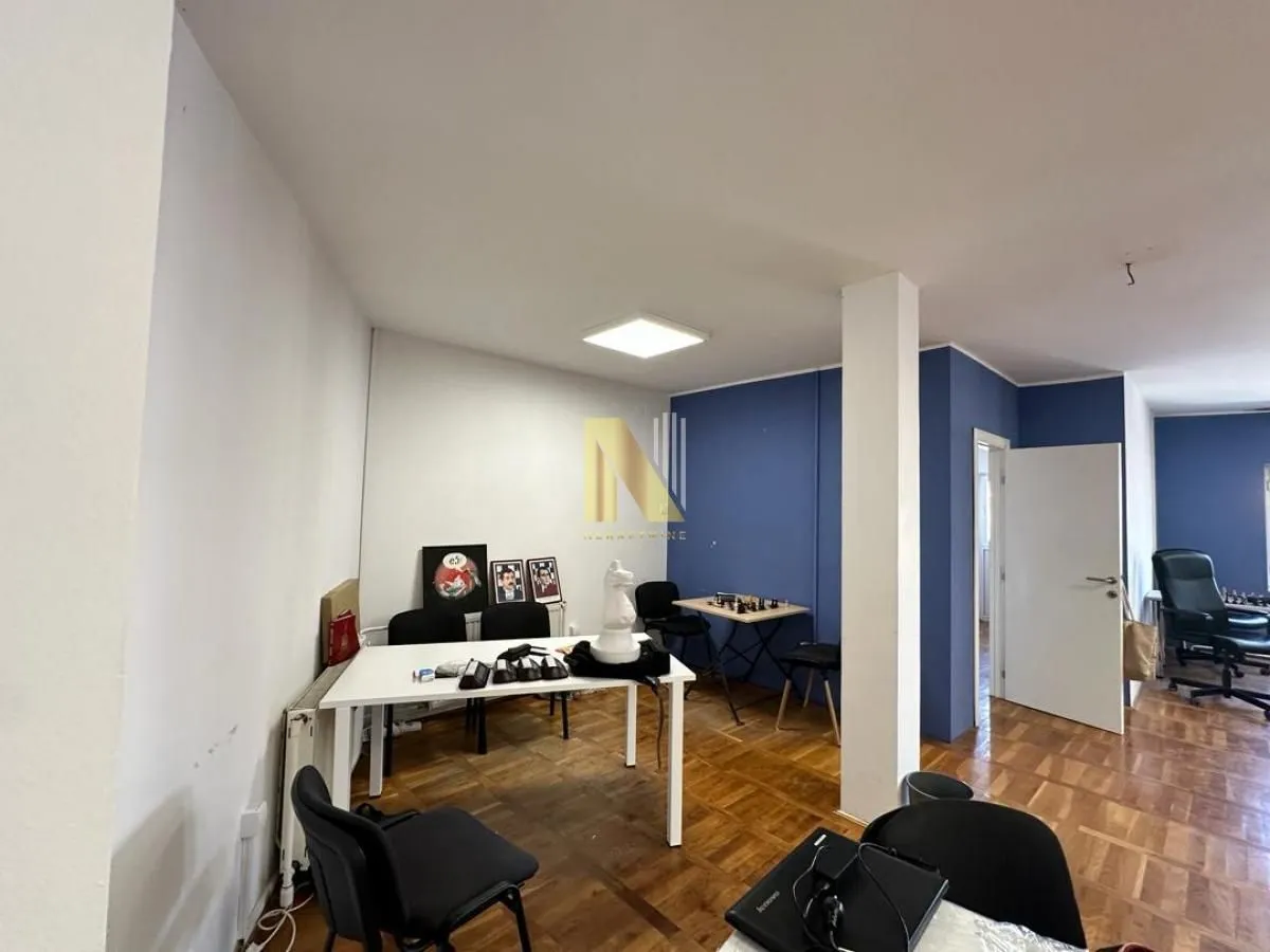 Rent, office space, 182m², Centar, Novi Sad