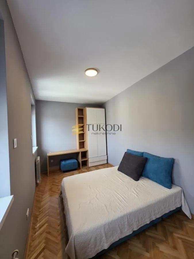Prodaja, stan, 156m², Centar, Novi Sad