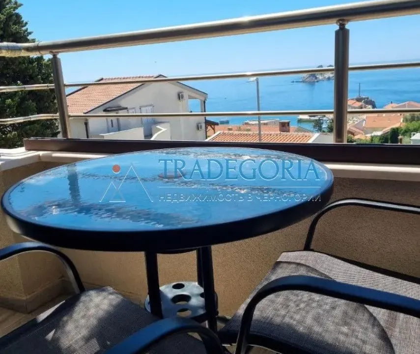 Prodaja, trosoban stan, 79m², Petrovac, Budva