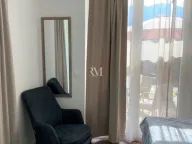 Izdavanje, garsonjera, 35m², Tivat, Crna Gora - image 5