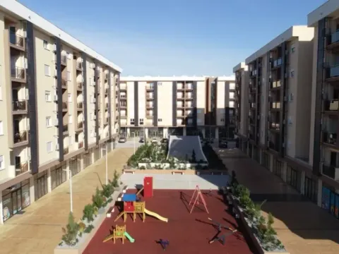 Prodaja, dvosoban stan, 71m², New City, Podgorica - image 2