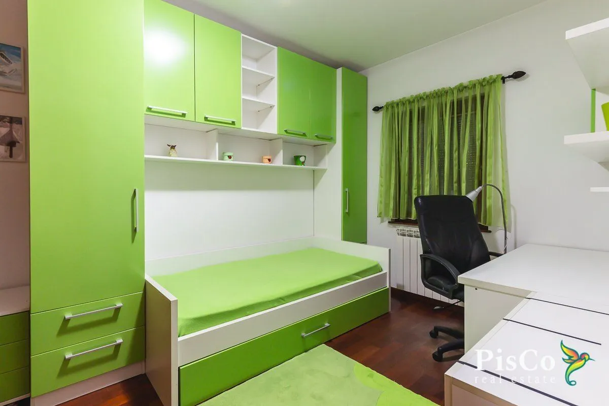 Rent, three bedroom apartment, 100m², Gorica C, Podgorica