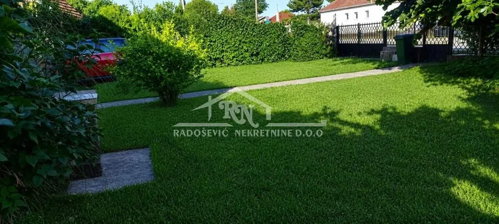 Prodaja, kuća, 366m², Obrenovac, Beograd