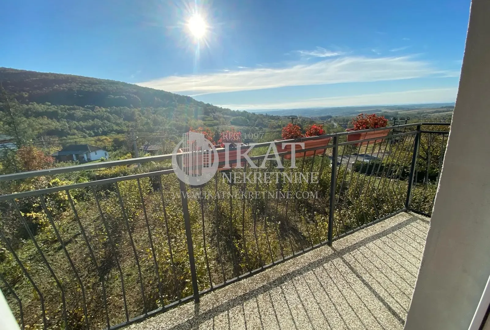 Prodaja, kuća, 240m², Kosmaj, Sopot