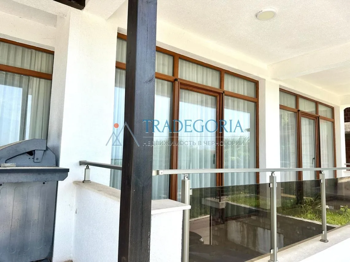 Prodaja, kuća, 366m², Utjeha, Ulcinj