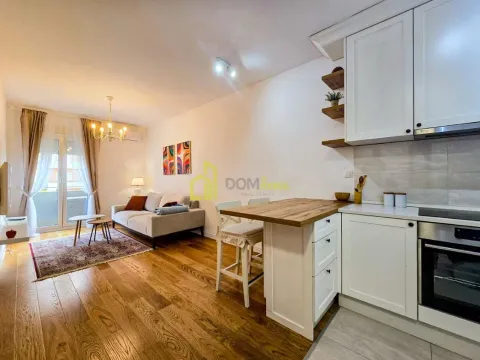 Rent, one bedroom apartment, 40m², Central Point, Podgorica - image 9