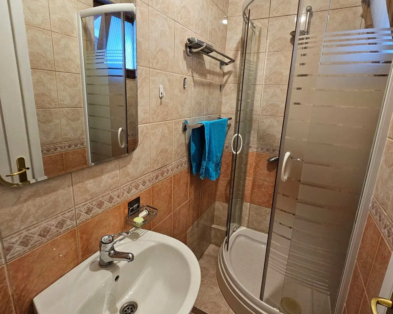 Izdavanje, kuća, 216m², Dalmatinska ulica, Podgorica