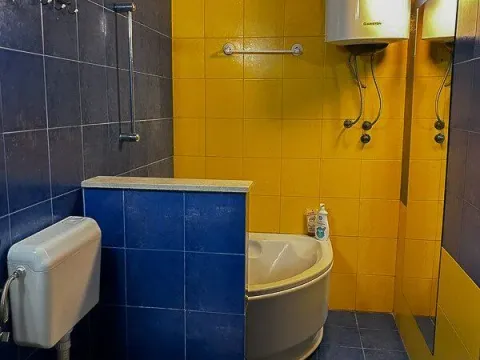 Izdavanje, jednosoban stan, 50m², Preko Morače, Podgorica - image 7