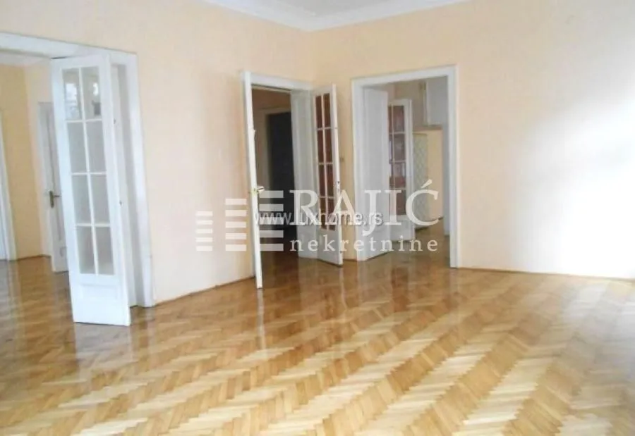 Rent, office space, 180m², Stari Grad, Beograd