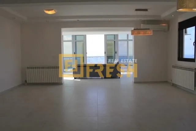 Sale, three bedroom apartment, 241m², Dobre Vode, Bar