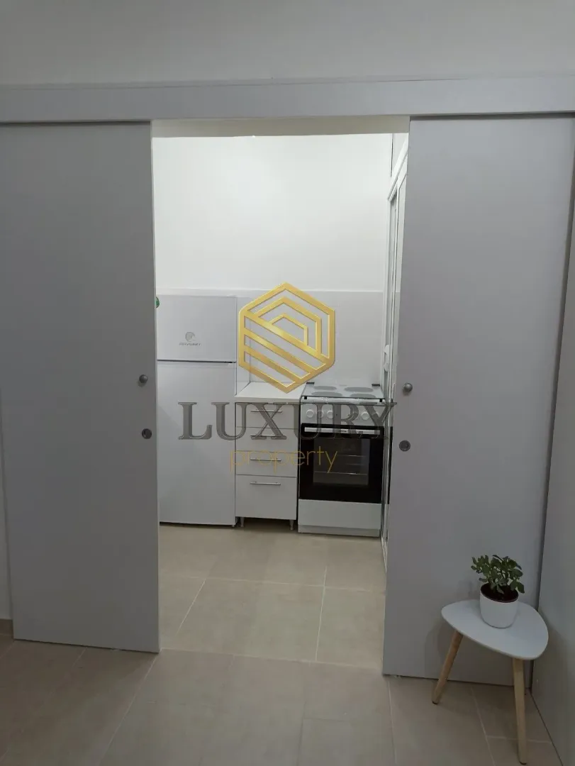 Prodaja, garsonjera, 24m², Gintaš, Podgorica