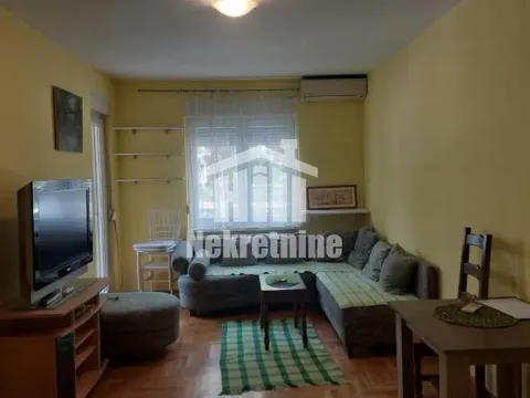 Rent, one bedroom apartment, 40m², Skojevsko Naselje, Beograd - image 1