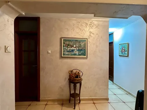 Prodaja, trosoban stan, 101m², Blok 5, Podgorica - image 3