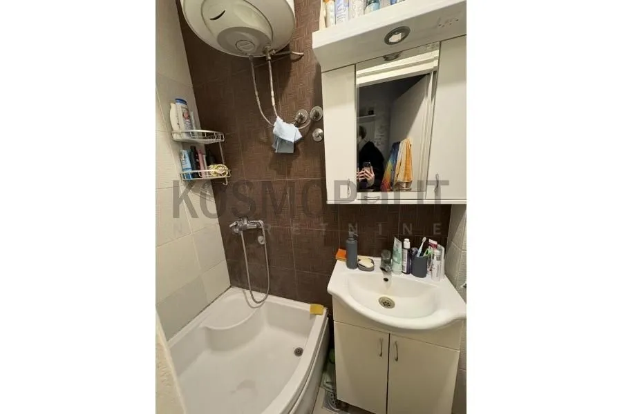 Prodaja, dvosoban stan, 40m², Pančevo, Srbija
