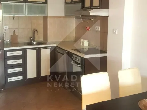 Izdavanje, jednosoban stan, 53m², Pobrežje, Podgorica - image 4