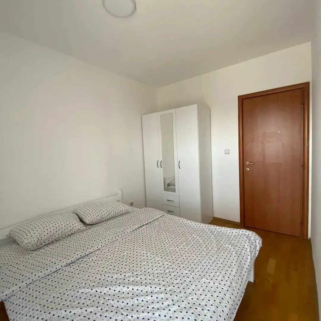 Rent, two bedroom apartment, 64m², Pobrežje, Podgorica
