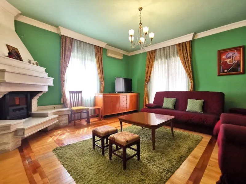 Sale, house, 489m², Zagorič, Podgorica