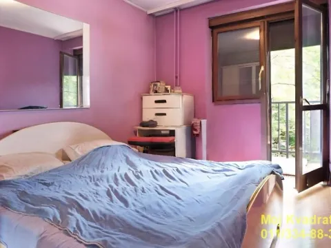 Sale, four bedroom apartment, 137m², Savski Venac, Beograd - image 8