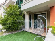 Prodaja, trosoban stan, 97m², Morinj, Kotor - image 3