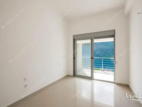 Prodaja, trosoban stan, 103m², Dobrota, Kotor - image 18