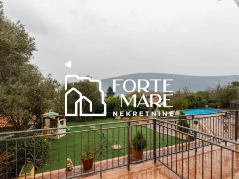 Sale, one bedroom apartment, 46m², Baošići, Herceg Novi - image 11