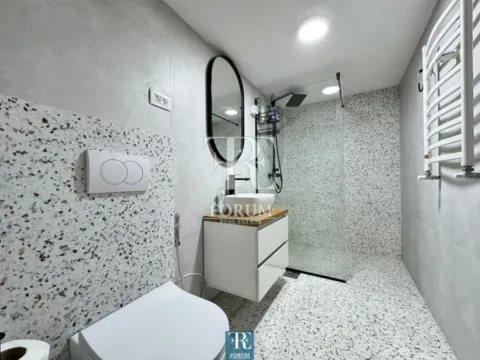 Izdavanje, petosoban stan, 300m², Gorica C, Podgorica - image 9