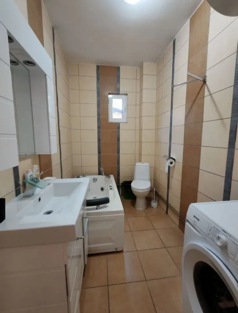 Sale, one bedroom apartment, 55m², Petrovac, Budva