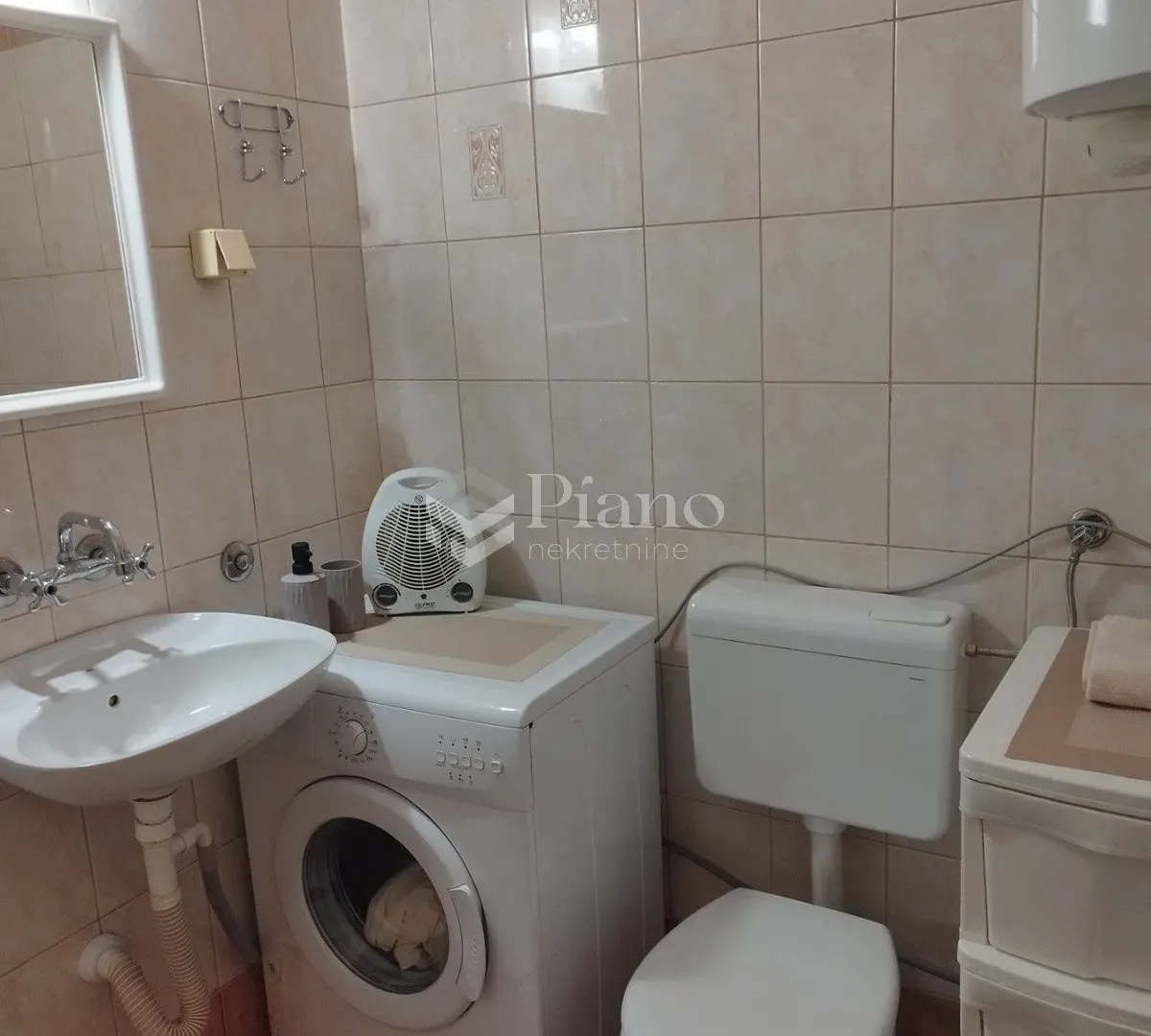 Rent, one bedroom apartment, 55m², Drač, Podgorica
