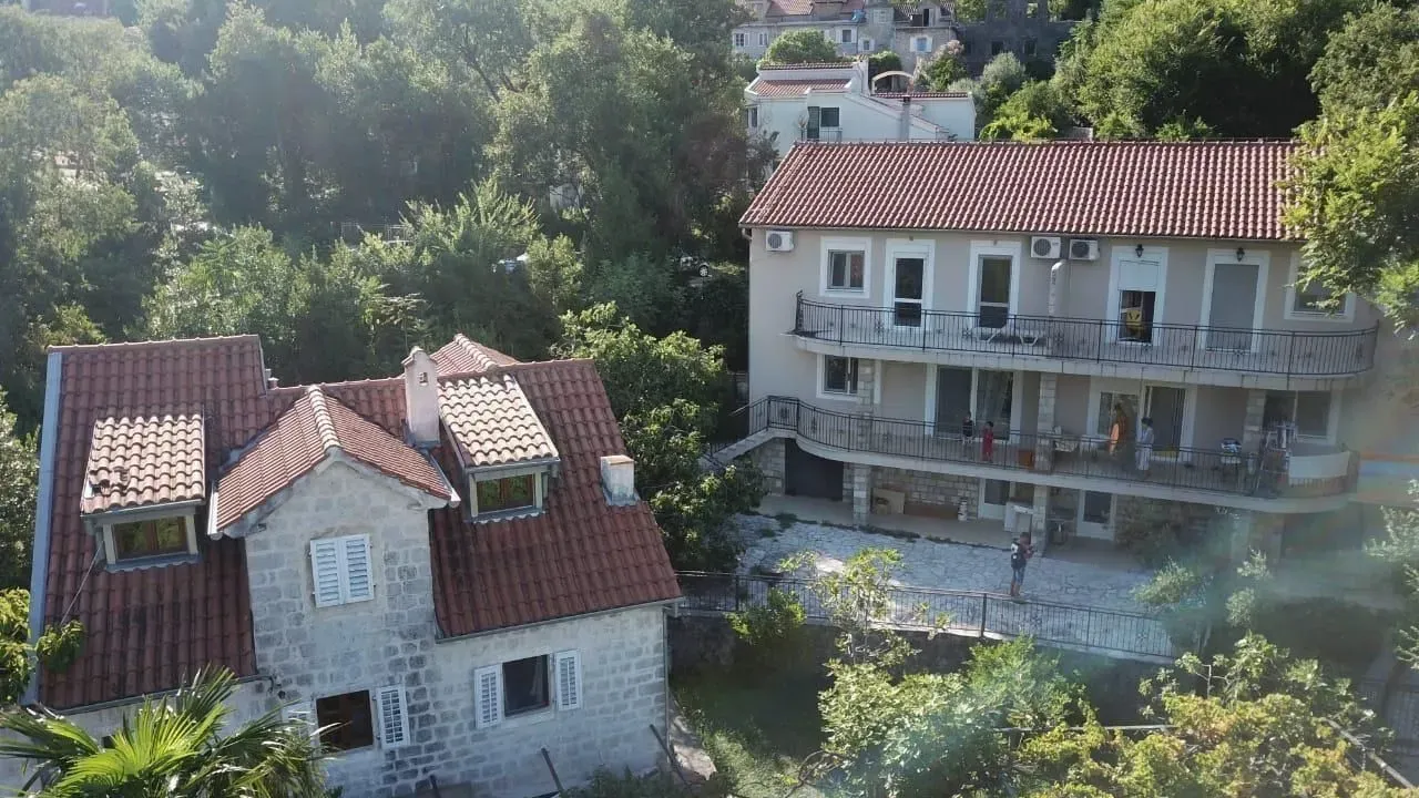 Sale, house, 90m², Morinj, Kotor