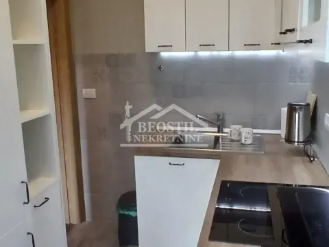 Rent, one bedroom apartment, 40m², Savski Venac, Beograd - image 8