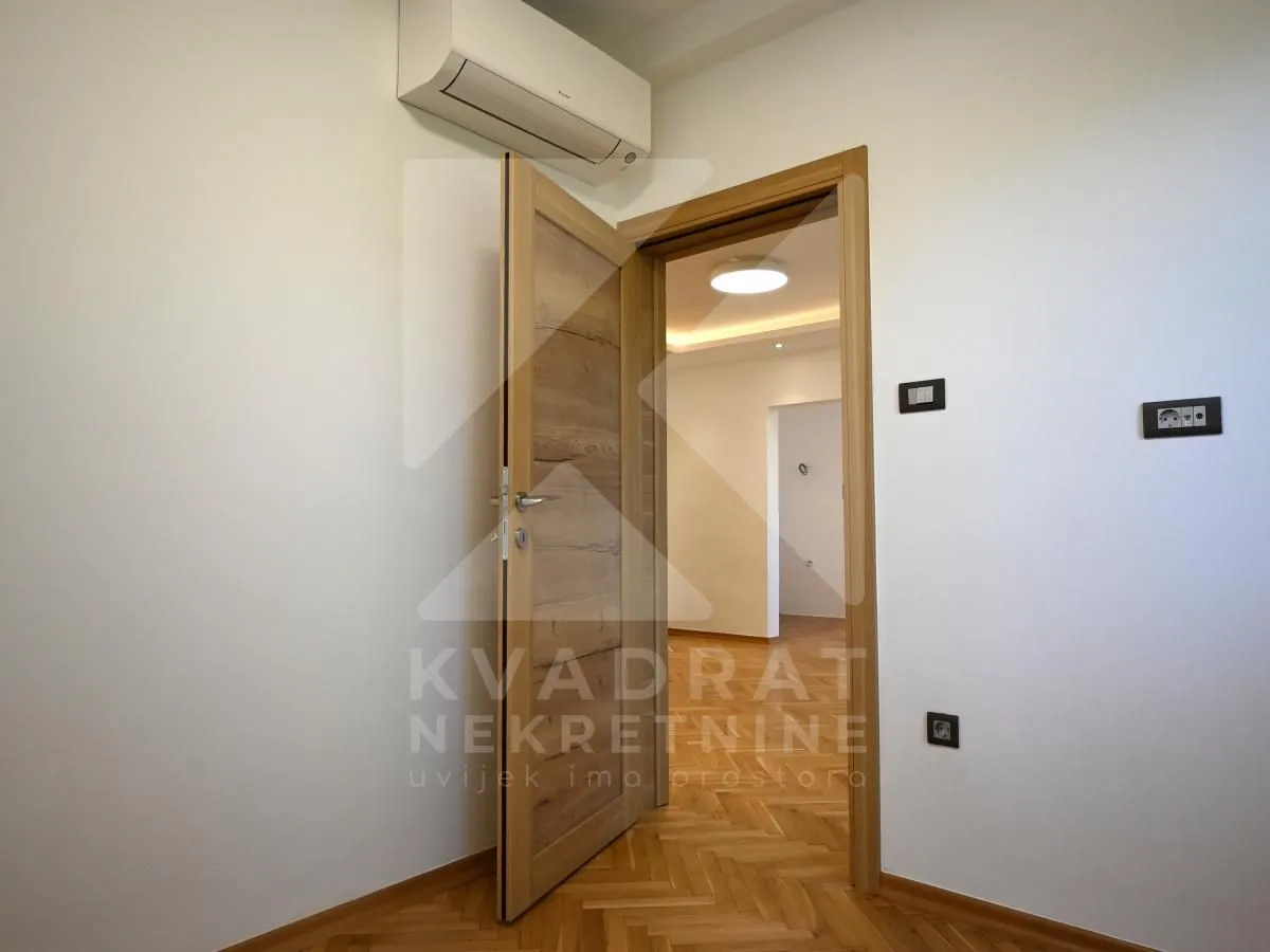 Rent, office space, 106m², Baston, Podgorica