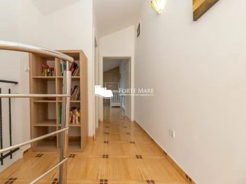 Prodaja, dvosoban stan, 65m², Đenovići, Herceg Novi - image 13