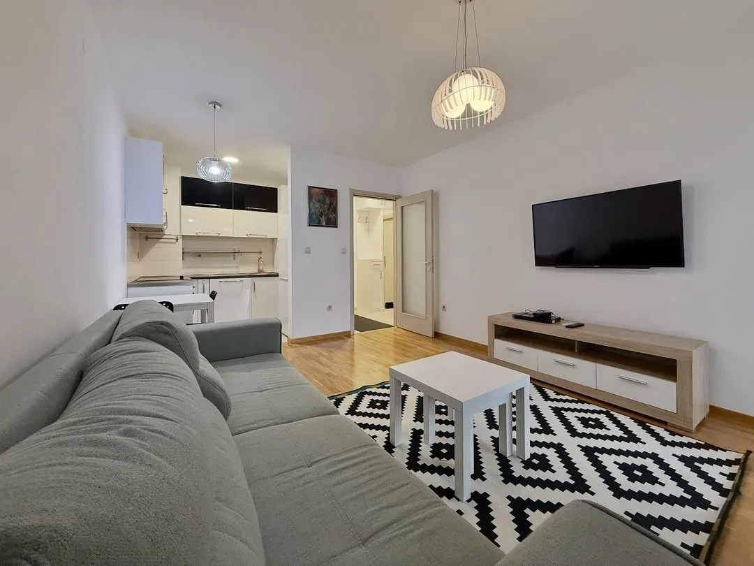 Prodaja, jednosoban stan, 43m², Stari Aerodrom, Podgorica