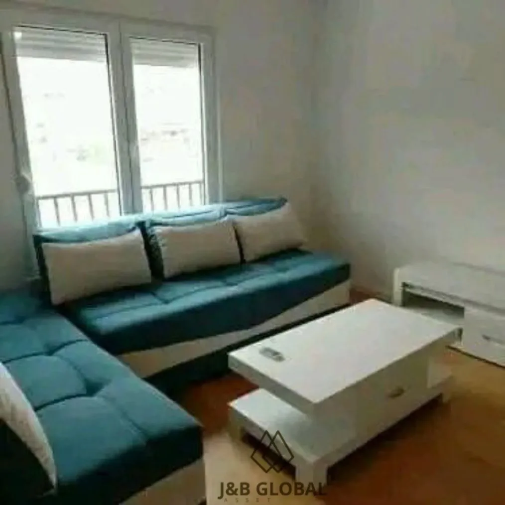 Izdavanje, garsonjera, 36m², Pobrežje, Podgorica