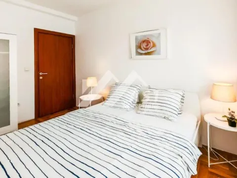 Izdavanje, trosoban stan, 65m², Socijalno, Novi Sad Sve Podlokacije - image 6