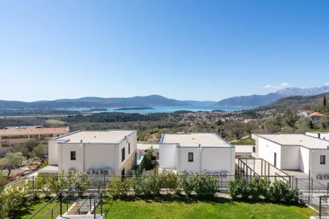 Sale, house, 190m², Kavač, Kotor - image 4