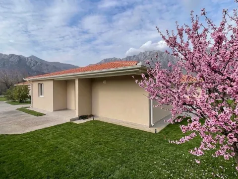 Sale, house, 138m², Župci, Bar - image 11