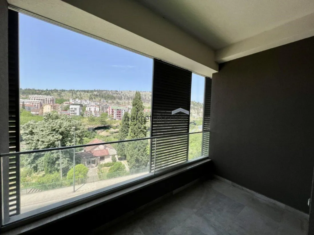 Prodaja, dvosoban stan, 86m², Centar, Podgorica