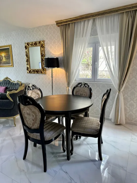 Sale, two bedroom apartment, 88m², Dobrota, Kotor