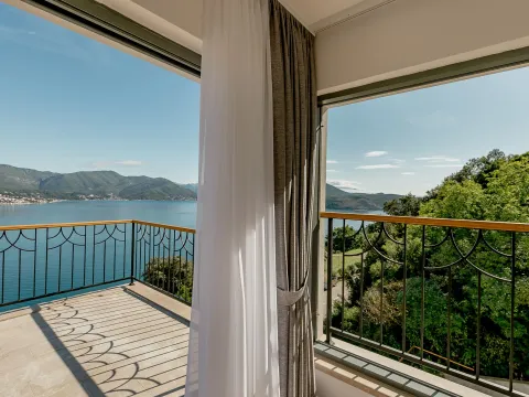 Prodaja, kuća, 282m², Njivice, Herceg Novi - image 15