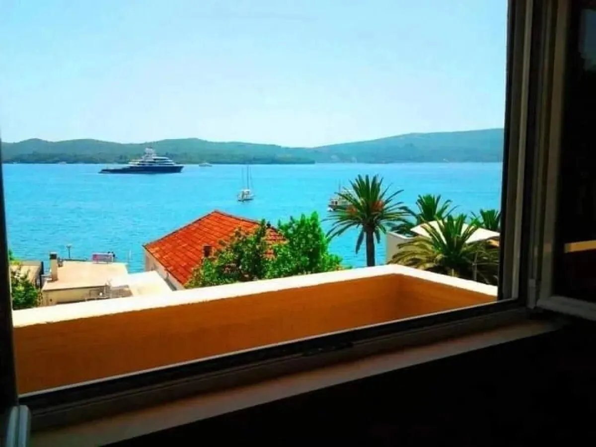 Rent, one bedroom apartment, 50m², Tivat, Crna Gora