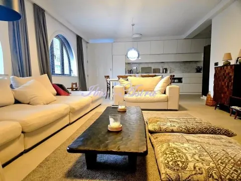 Izdavanje, dvosoban stan, 87m², Stari Grad, Beograd - image 2