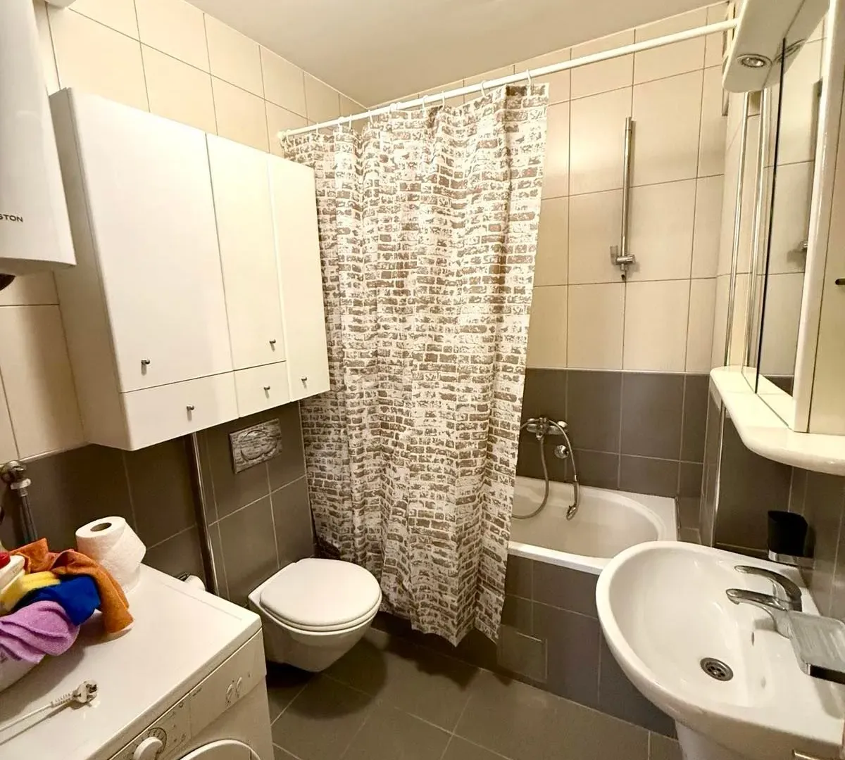 Rent, three bedroom apartment, 86m², Gorica C, Podgorica