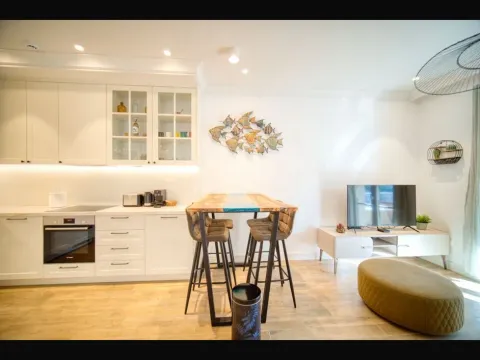 Prodaja, dvosoban stan, 86m², Luštica Bay, Tivat - image 6