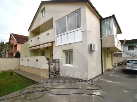 Izdavanje, kuća, 300m², Zagorič, Podgorica