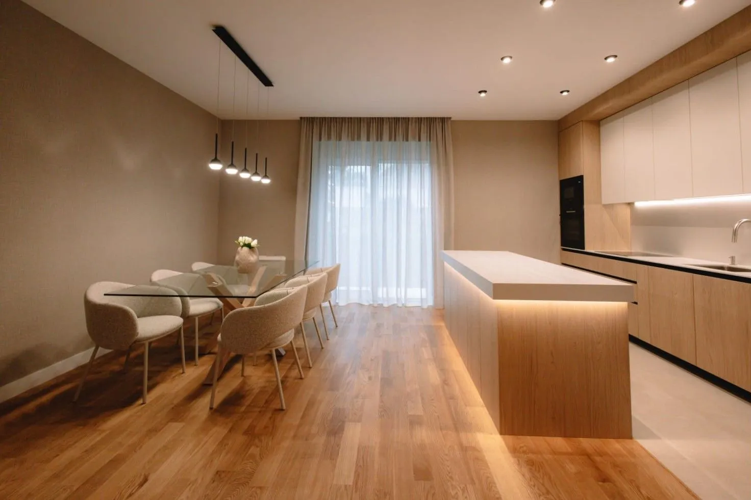 Rent, house, 130m², Masline, Podgorica