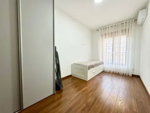 Izdavanje, dvosoban stan, 70m², Master Kvart, Podgorica - image 8