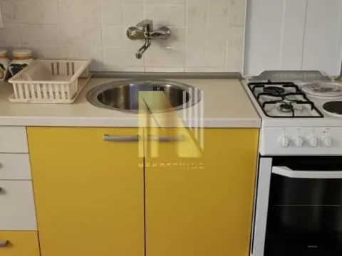 Izdavanje, jednosoban stan, 37m², Salajka, Novi Sad Sve Podlokacije - image 9